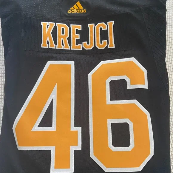 David krejci alternate jersey deals